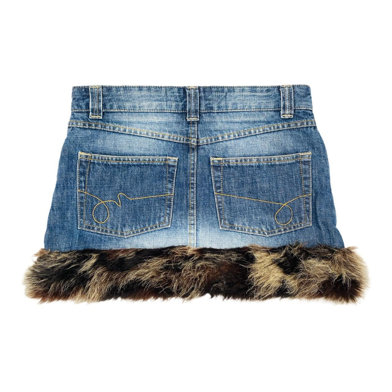 Denim 2000’s y2k mini skirt with faux fur trim ukS