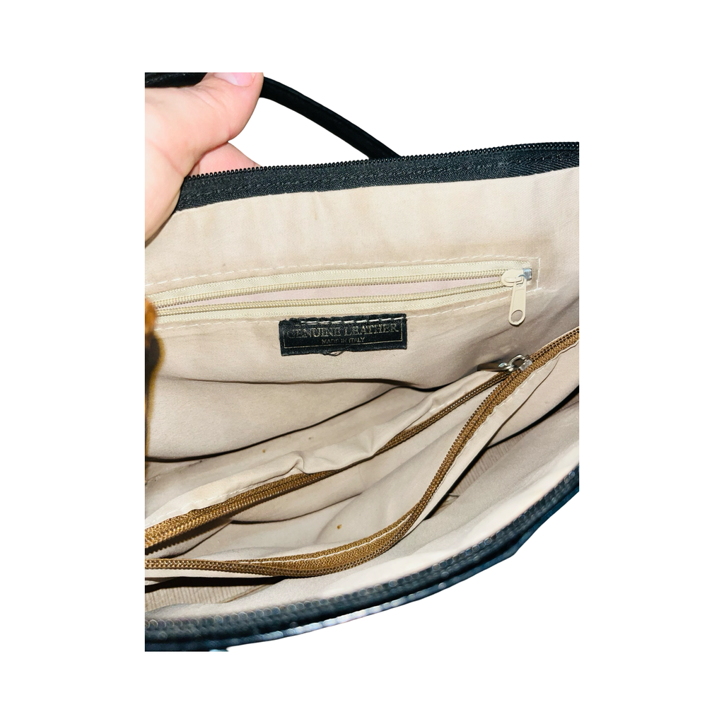 Vera Pelle Italian black vintage genuine leather shoulder bag